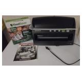 Food Saver Vacuum Sealer V3250 & Bags