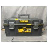 DEWALT TOOL BOX W/ CAR JACK