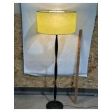 VINTAGE MID-CENTURY BLACK FLOOR LAMP W/ SHADE
