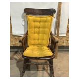 PRESSED BACK ROCKING CHAIR W/ YELLOW PAD