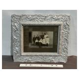 VINTAGE BLACK & WHITE PHOTO IN FRAME