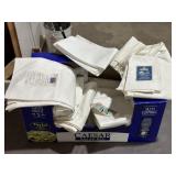 LARGE BOX OF VINTAGE WHITE LINENS