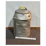 VINTAGE METAL MILK CAN