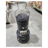 VINTAGE BLACK VALOR PARAFFIN KEOSENE OILL HEATER