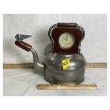 VINTAGE ELGIN TEA POT CLOCK