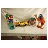 PLASTIC M & M DISPENSER COLLECTIBLES, BASEBALL