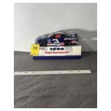1996 DALE EARNHEARDT SNAP ON COLLECTABLE CAR