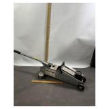 2 TON FLOOR JACK