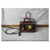 CENTURY BATTERY CHARGER - UNTESTED