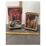 PLASTIC ORIENTAL DISPLAY