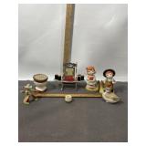 VTG. COLLECTION SALT & PEPPER SHAKERS