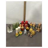 VTG. COLLECTION SALT & PEPPER SHAKERS
