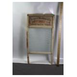 ANTIQUE GLASS NATIONAL WASHBOARD W/ ADVERTISMENT