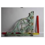 ANTIQUE IRON CONRNER SINK SUPPORT