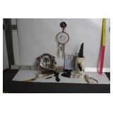 COLLECTION OF NATIVE AMERICAN DECOR