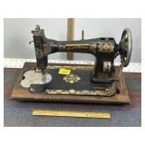 WHITE ROTERY ANTIQUE SEWING MACHINE