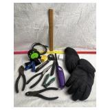 HAND TOOLS, GLOVES