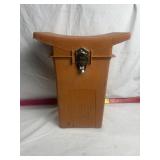 PLASTIC FISHING TACKLE BOX STOOL