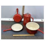 BELLA POTS & PANS, RED ENAMALWARE COFFEE POT