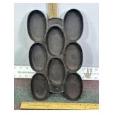 #5 CASTIRON GEM PAN, 12" X 7"