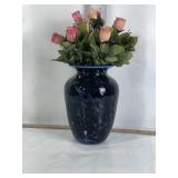 SIGNED MID-CENTRY GLASS FLORAL VASE W/ FLOWERS