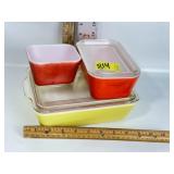 3 PYREX REFRIGERATOR DISHES, 2 LIDS