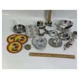 VINTAGE CHILDRENS TOY COOKWARE & KITCHEN ITEMS
