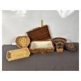 ASSORTMENT WICKER PIECES