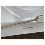 OLD CARVED HAY RAKE