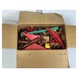 VNTG. LINCOLN LOG TOYS IN LARGE BOX