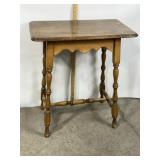 VINTAGE WOODEN SIDE TABLE, 27 1/4" T