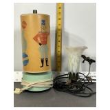 MCM KIDS PAPER SHADE LAMP, TULIP LAMP