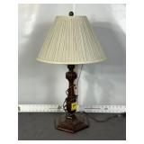 WOOD BASE TABLE LAMP