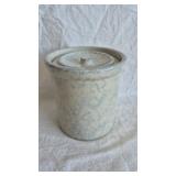 BLUE SPONGEWARE CROCK W/ LID