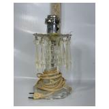 VINTAGE CLEAR GLASS DESK LAMP W/ CRYSAL DROP PRISM