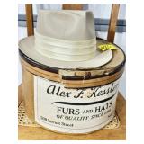 VTG. PANAMA HAT (7-1/8), KESSLER HAT BOX