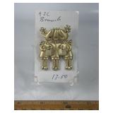VINTAGE AJC CHRISTMAS CAROLING RAINDEER BROOCH