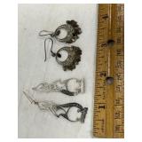 2 SETS OF VINTAGE METAL DANGLE EARRINGS