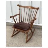 WINDSOR STYLE BOW BACK ROCKING CHAIR