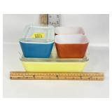 PYREX "PRIMARY COLOR" REFRIGERATOR SET W/ 2 LIDS