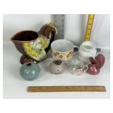 MAJALICA ROOSTER HALF, POTTERY BUD VASES, CREAMER
