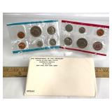 1972  U.S MINT UNCIRCULATED SET P & D