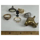 SEVERAL VINTAGE COSTUME JEWELRY RINGS