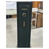 DARK GREEN 16 GUN STACK-ON COMBO SAFE, W/ COMBO