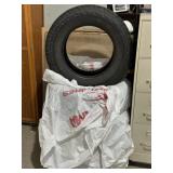 ROAD VENTURE AT52 LT275/65 R18 SET OF TIRES