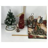 THOMAS KINKADE TRAIN TREE, CHRISTMAS DECORATIONS