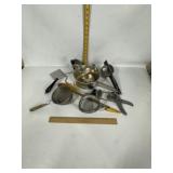 ANTIQUE & VINTAGE KITCHEN UTENSILS
