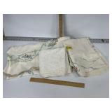 VINTAGE LINENS, TABLE CLOTH