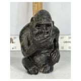 GORILLA SCULPTURE ZIMBABWEAN VERDITE, 1.15 KG