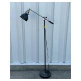 ADJUSTABLE ARM FLOOR LAMP